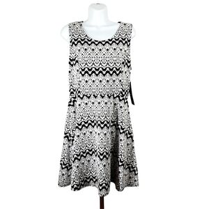 EXPRESSO SLEEVELESS DRESS